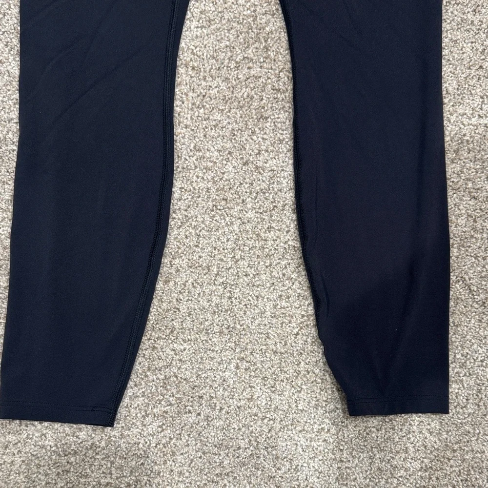 All in Motion Black Everyday Soft Ultra High Rise Leggings 7/8 length - Picture 5 of 8